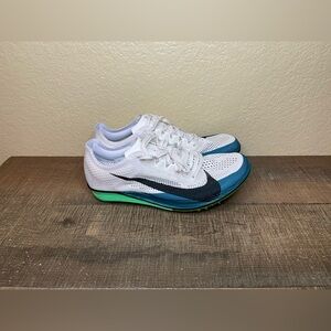 Nike ZoomX Dragonfly 2 Elite “Bright Spruce”
- Size 7 Men / 8.5 Women.